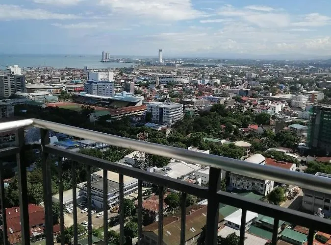 アパートホテル City Suites Ramos Tower Condominiums セブ市