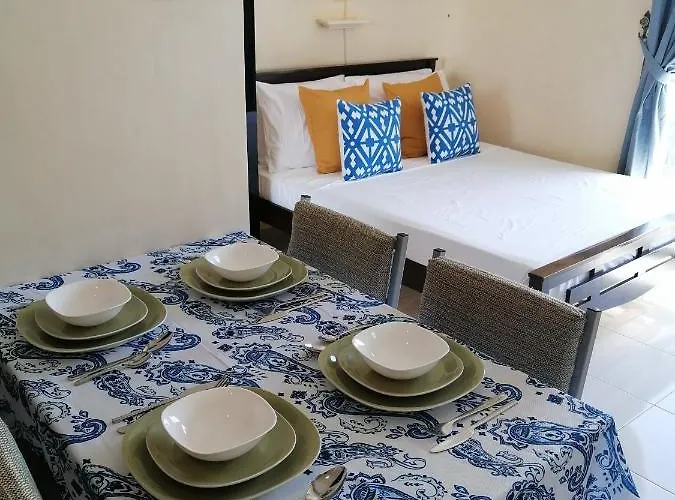 アパートホテル City Suites Ramos Tower Condominiums