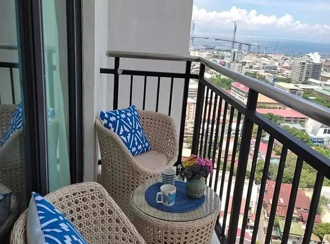 City Suites Ramos Tower Condominiums アパートホテル セブ市